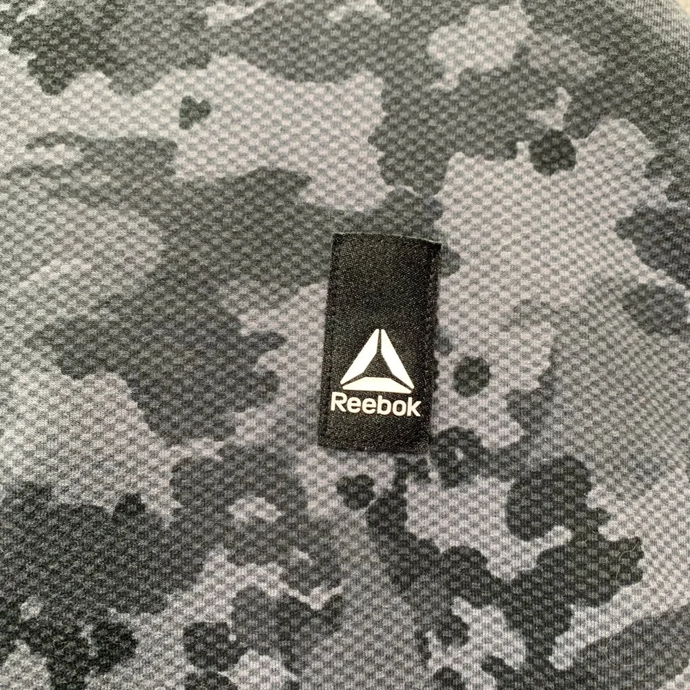 Reebok Mens Camouflage Hoodie Sweatshirt Size 2XL Full Zip Athletic Gray